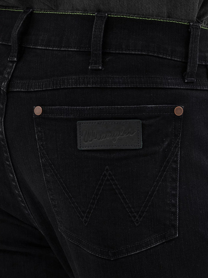 Wrangler Men's Retro Slim Fit Straight Leg Jean - Blackwell