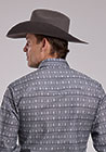 Roper Men's Long Sleeve Aztec Print Snap Shirt - Grey