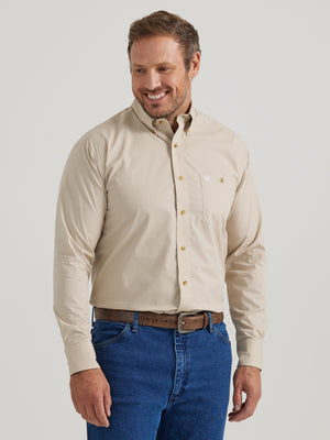 Wrangler Men's Relaxed Fit Western Long Sleeve Cream Button-Down Shirt