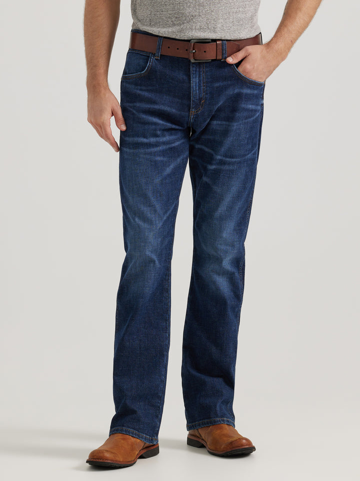 Wrangler Men's Retro Premium Slim Straight Jean 88MWP