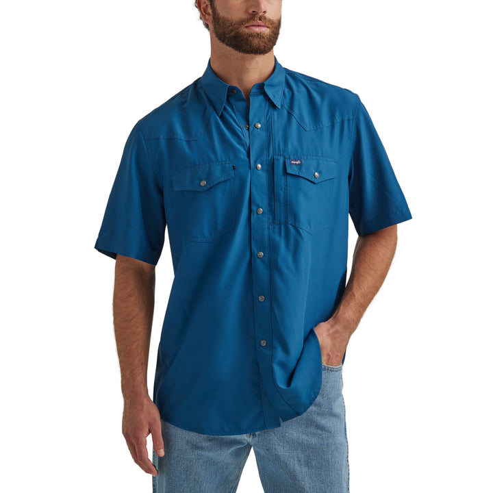 Wrangler Men's Performance Classic Fit Short Sleeve Western Snap Blue Shirt