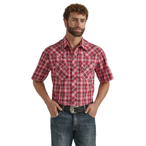 Wrangler Men's Retro Modern Fit Red Plaid Shirt