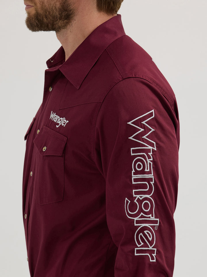 Wrangler Men's Classic Fit Silver Logo Button Down Wine Shirt