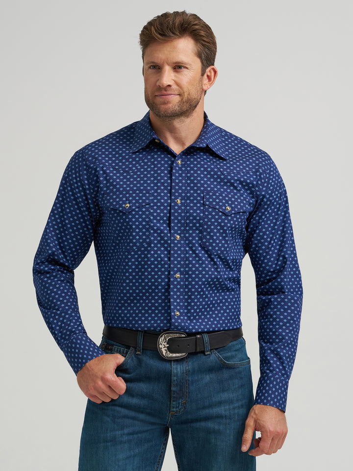 Wrangler Men's 20X Competition Advanced Comfort Long Sleeve Two Pocket Western Snap Shirt - Dark Blue Ditsy