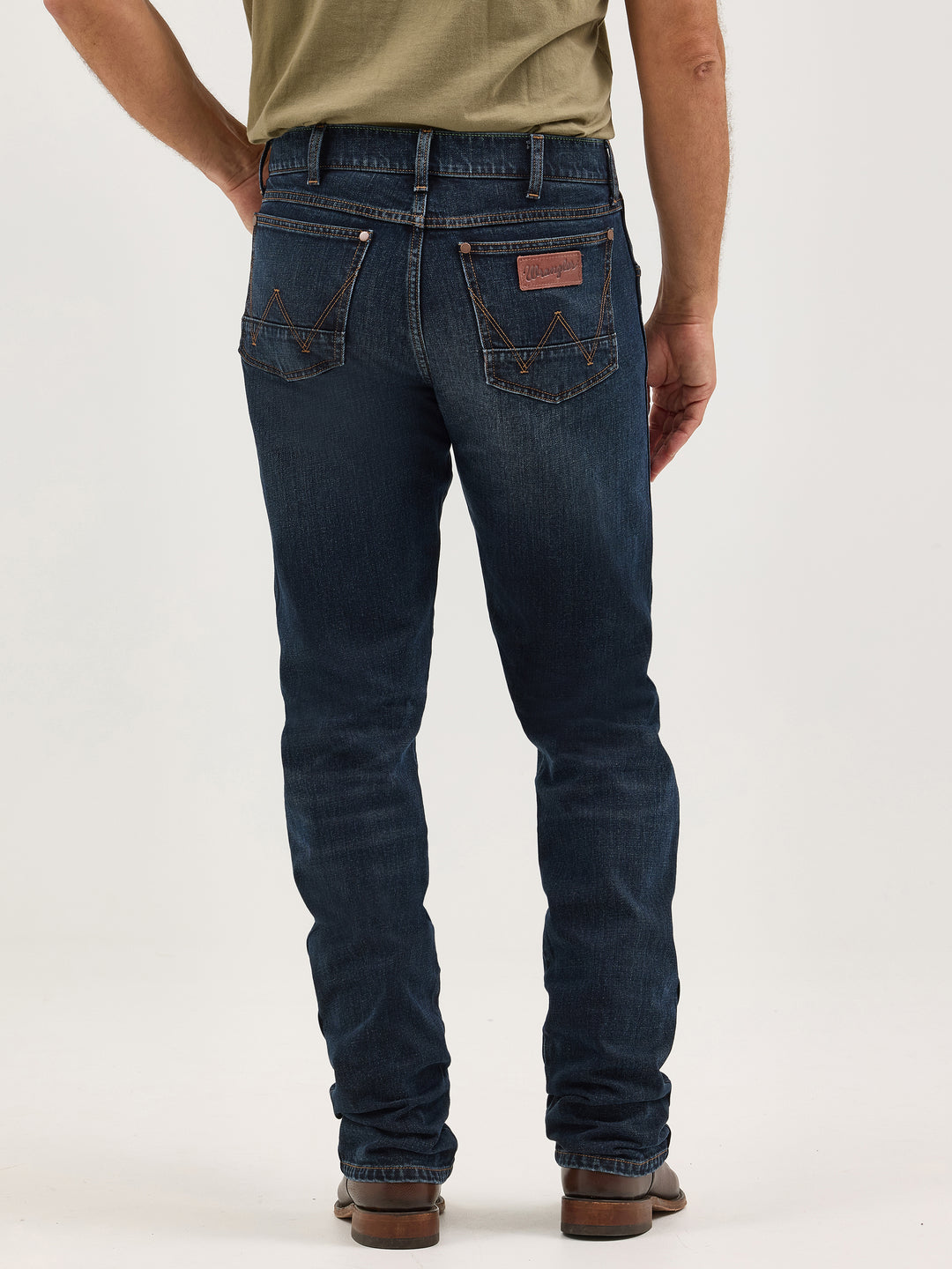 Wrangler Men's Wrangler Retro Slim Fit Straight Leg Jean - Tilden