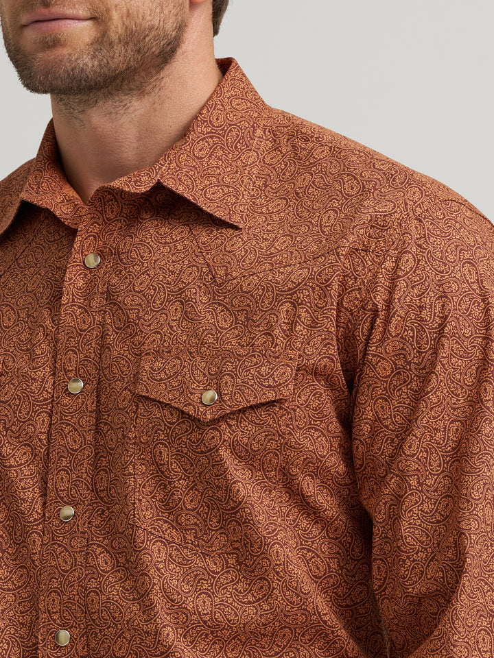 Wrangler Men's 20X Competition Advanced Comfort Long Sleeve Two Pocket Western Snap Shirt - Rustic Brown Paisley