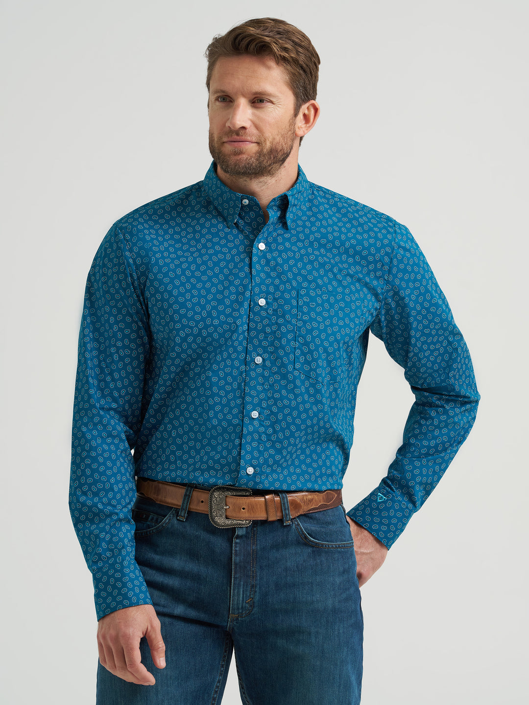 Wrangler Men's Cody Johnson One Pocket Button Down Shirt - Ink Blue Cell