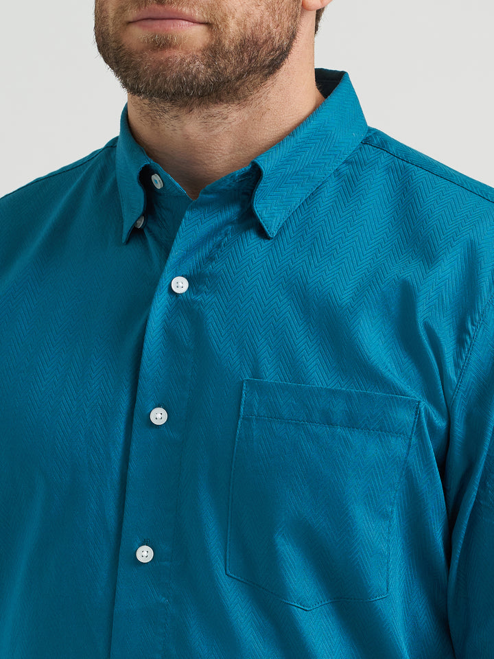 Wrangler Men's Cody Johnson One Pocket Button Down Shirt - Ink Blue