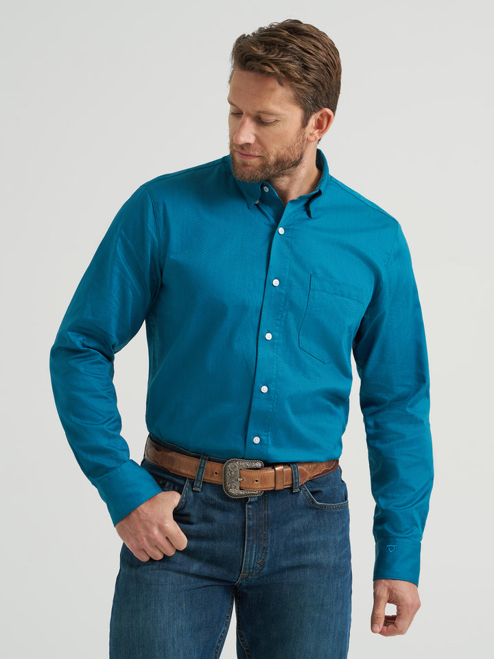 Wrangler Men's Cody Johnson One Pocket Button Down Shirt - Ink Blue