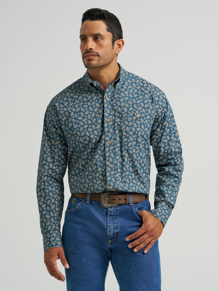 Wrangler Men's George Strait Long Sleeve Button Down One Pocket Shirt - Mallard Paisley