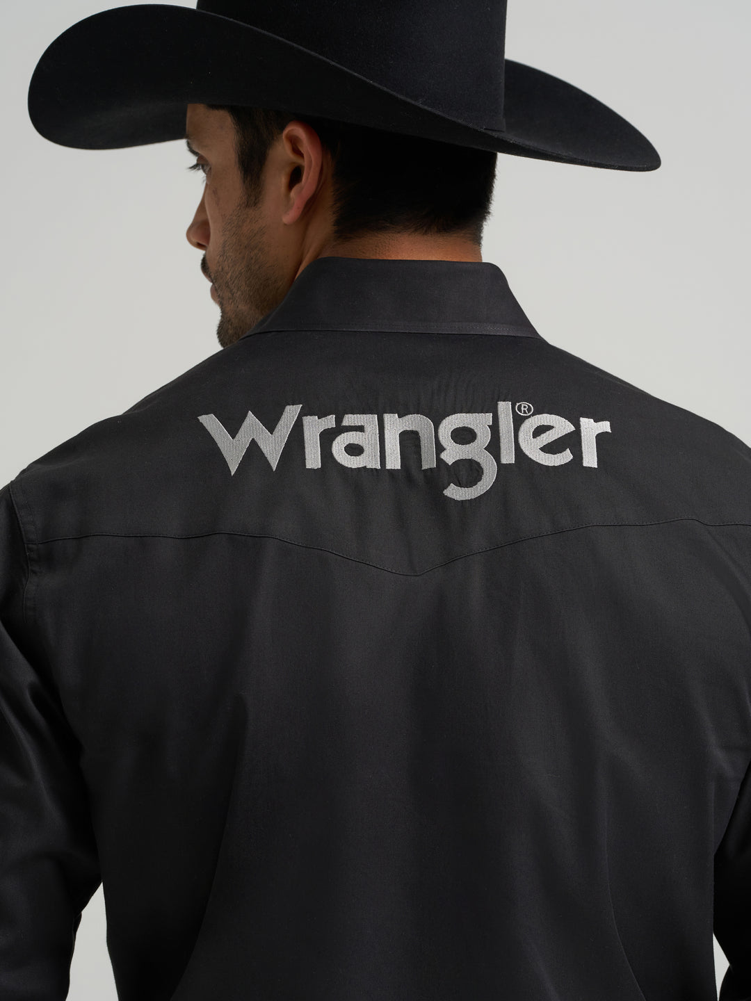 Wrangler Men's Wrangler Logo Long Sleeve Western Snap Shirt - Black
