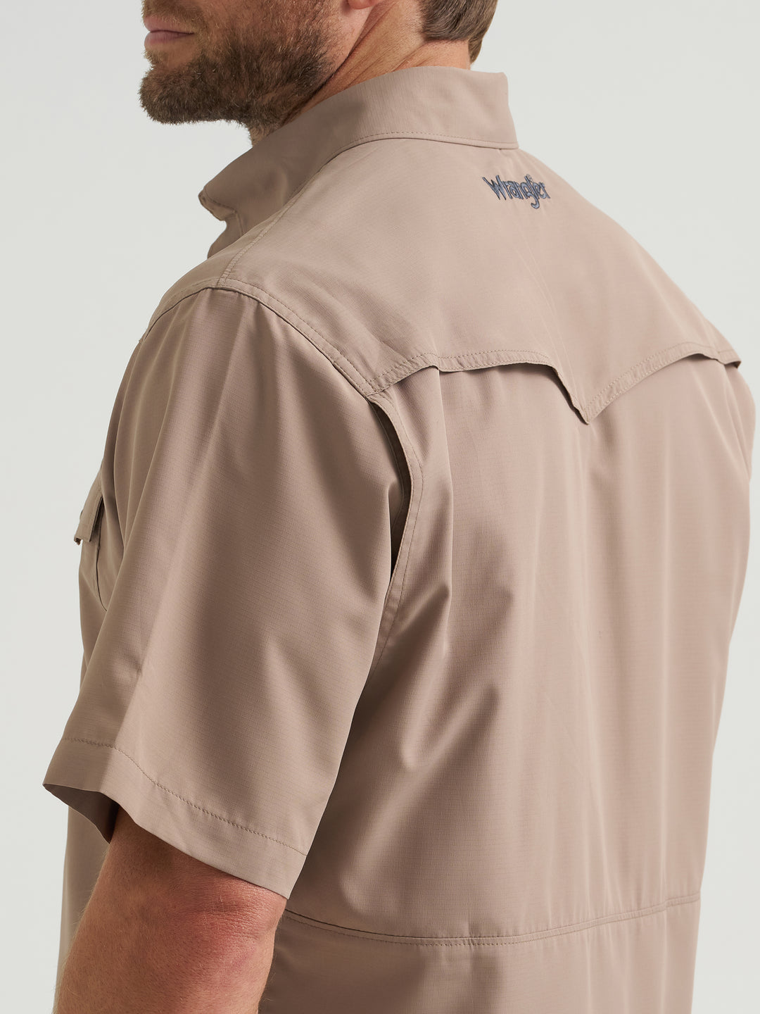 Wrangler Men's Performance Short Sleeve Snap Shirt  - Tan