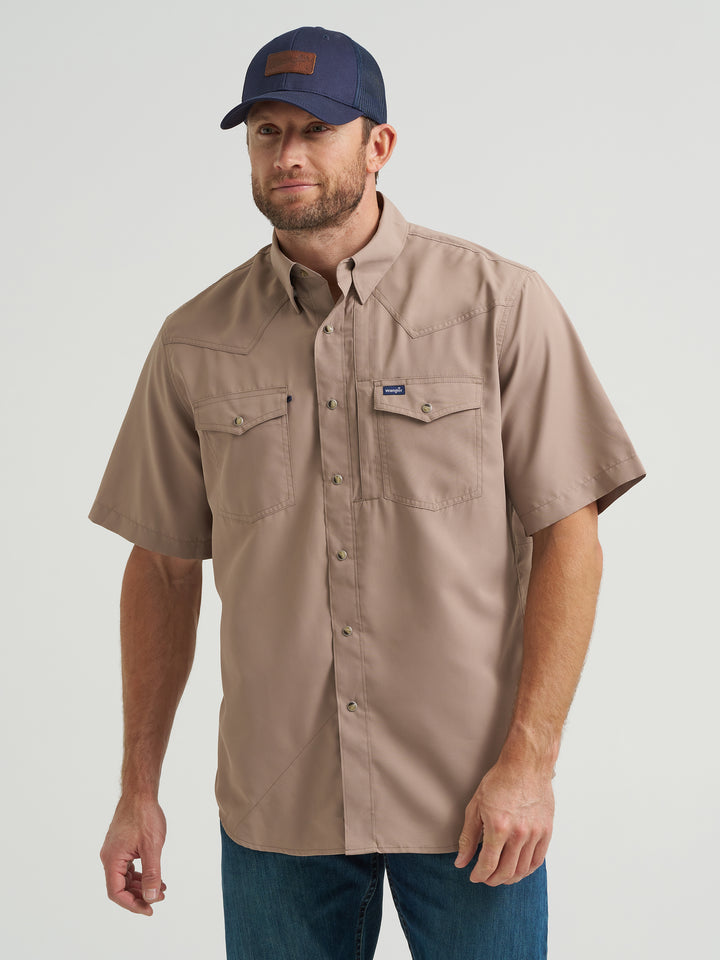 Wrangler Men's Performance Short Sleeve Snap Shirt  - Tan