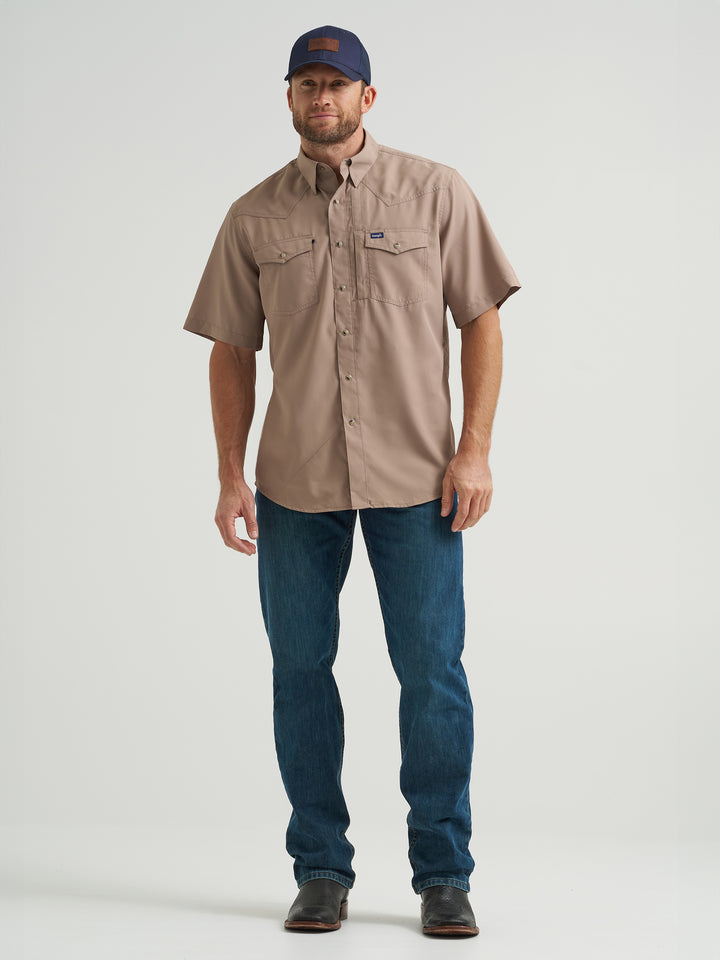 Wrangler Men's Performance Short Sleeve Snap Shirt  - Tan