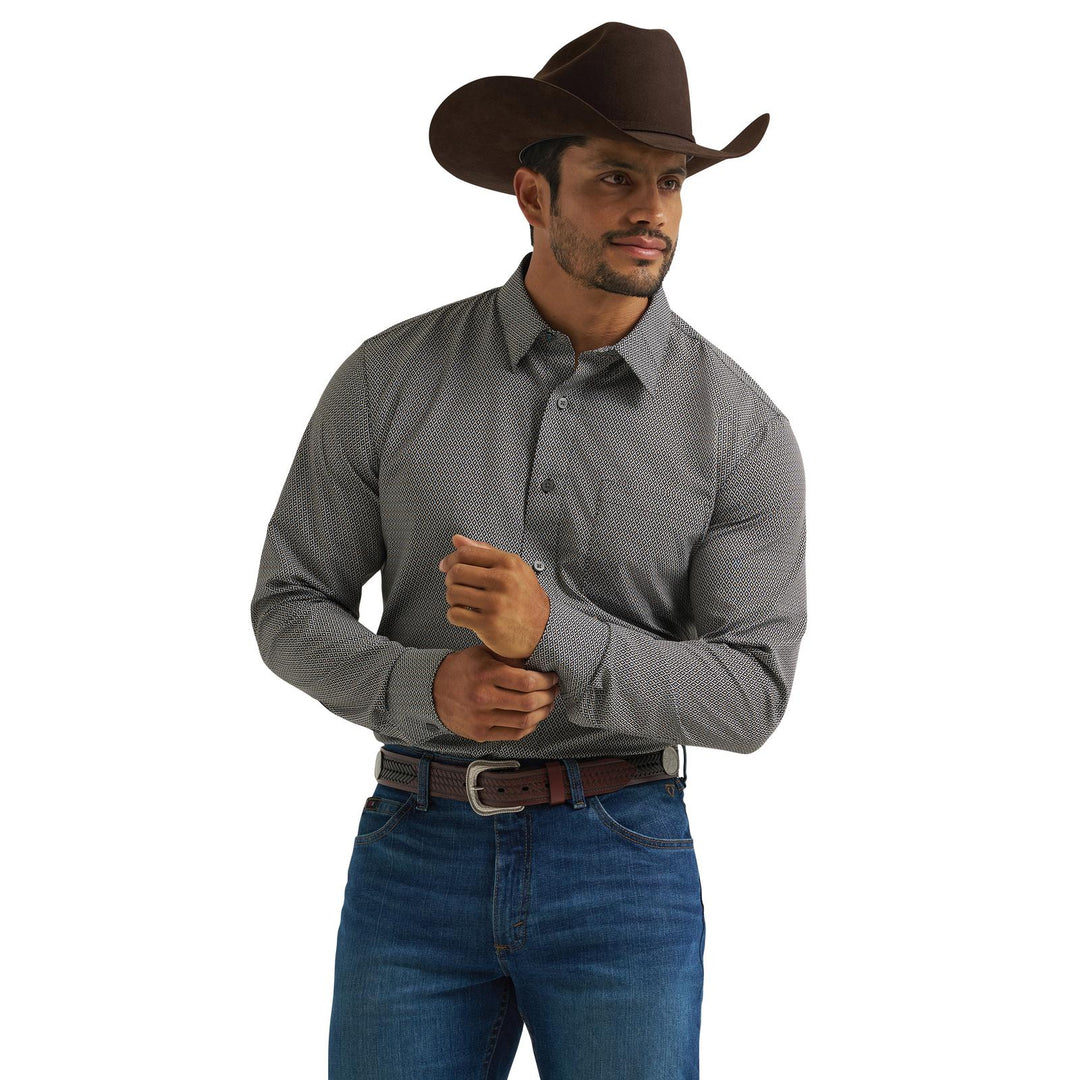 Wrangler Men's X Cody Johnson Long Sleeve Button Shirt- Black