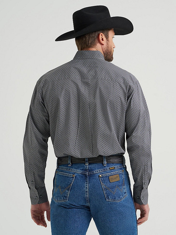 Wrangler Men's George Strait Long Sleeve Button Down One Pocket Shirt - Black Navy Hourglass