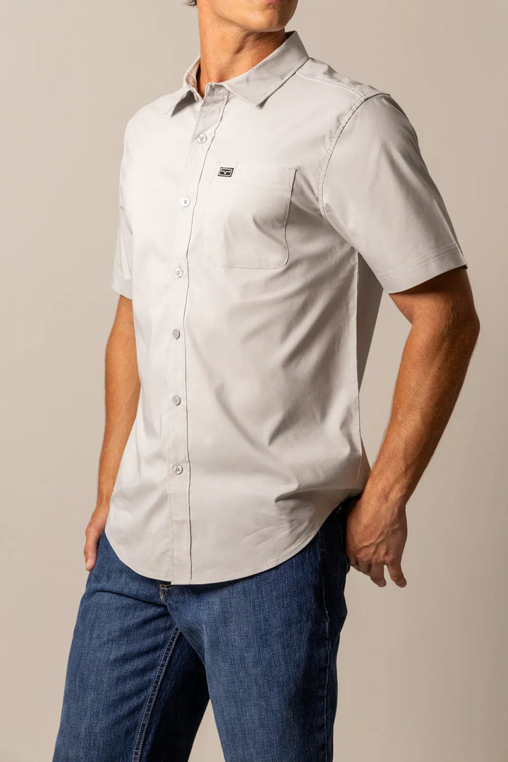 Kimes Ranch Men's Linville Short Sleeve-Silver White