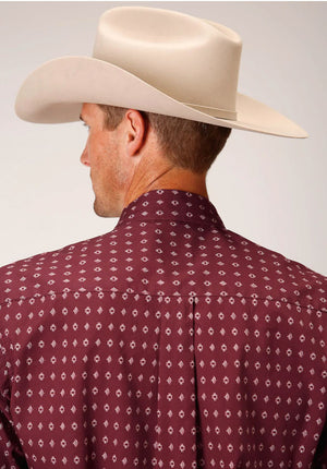 Roper Men's Long Sleeve Performance Allover Texture Diamond Print Shirt