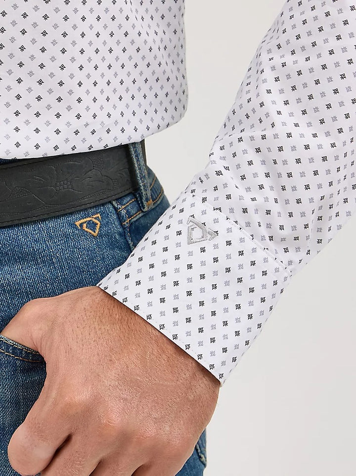 Wrangler Men's Cody Johnson Button Down Long Sleeve Shirt - Grey Diamonds