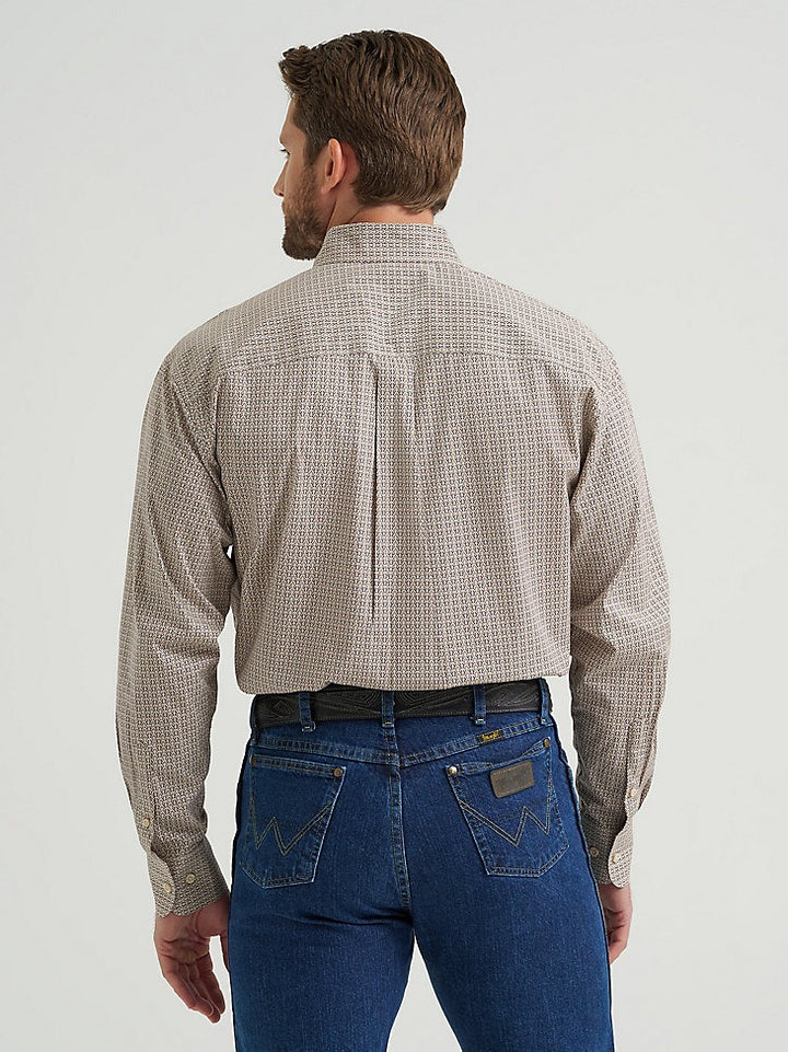 Wrangler Men's George Strait Long Sleeve Button Down Two Pocket Shirt - Nouveau Brown