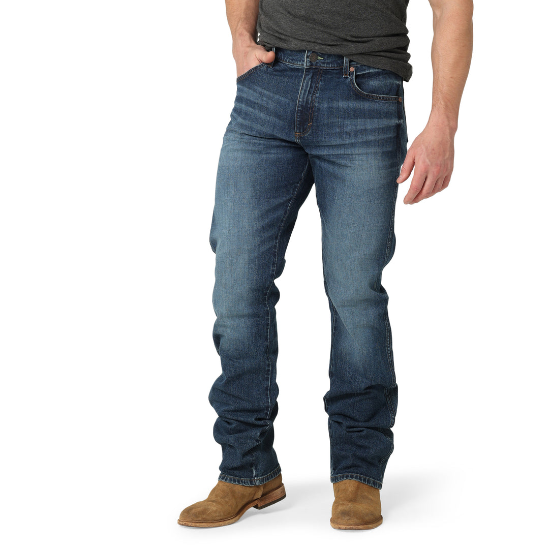 Wrangler Men's Retro Slim Straight Jean Ranch